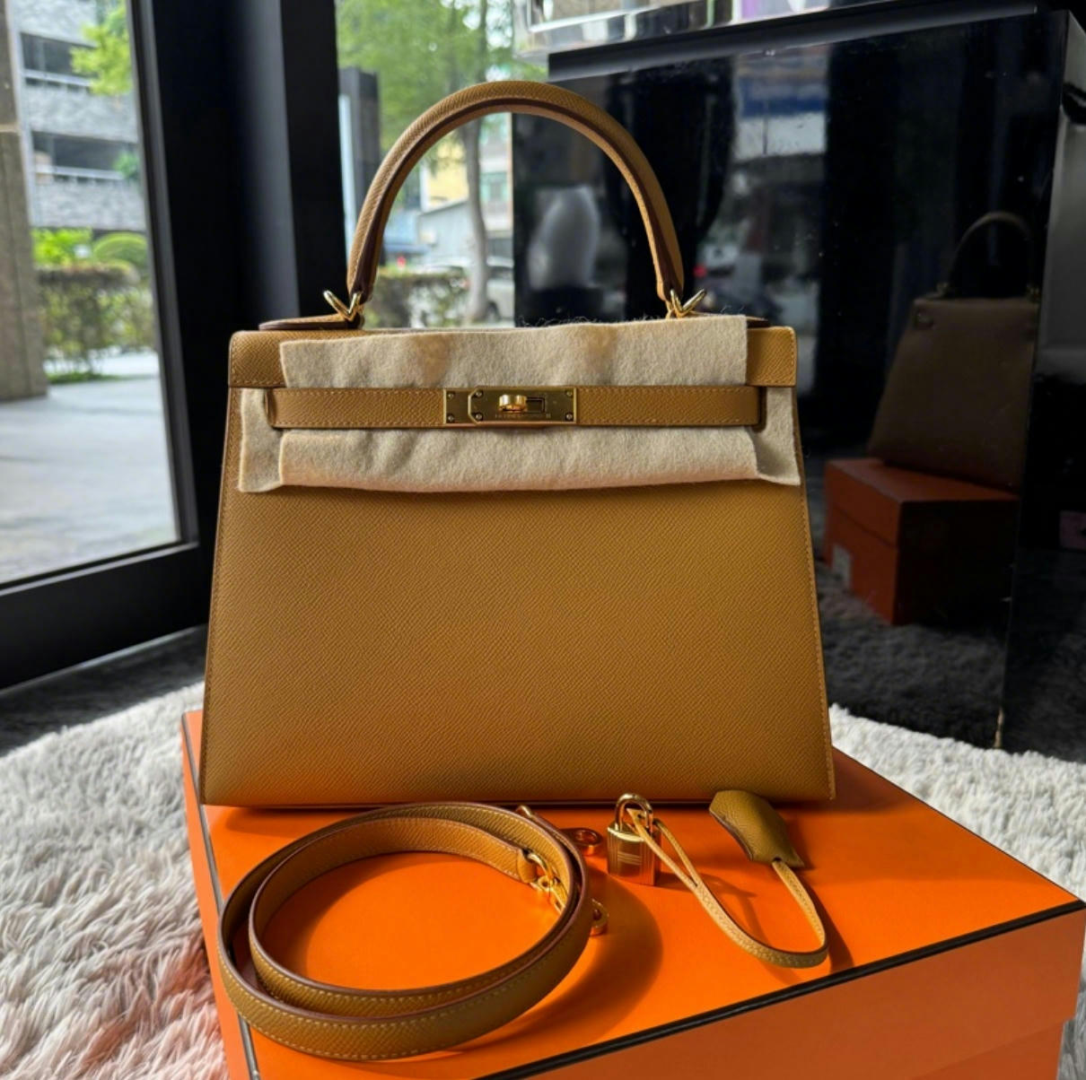 爱马仕 Kelly 28 Epsom 金色